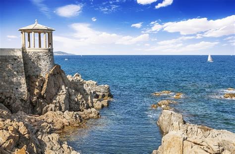 Sant Feliu de Guíxols en hotel 4* con desayunos